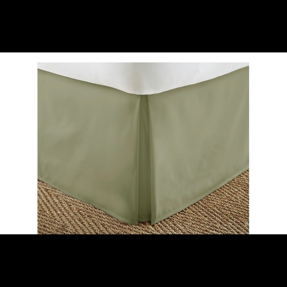 Home Collection Ultra-Soft Luxury Bed Skirt - Picture 3 of 4